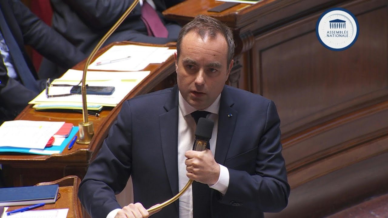 Lecornu: la "banalisation du mal doit être combattue sans relâche" | AFP