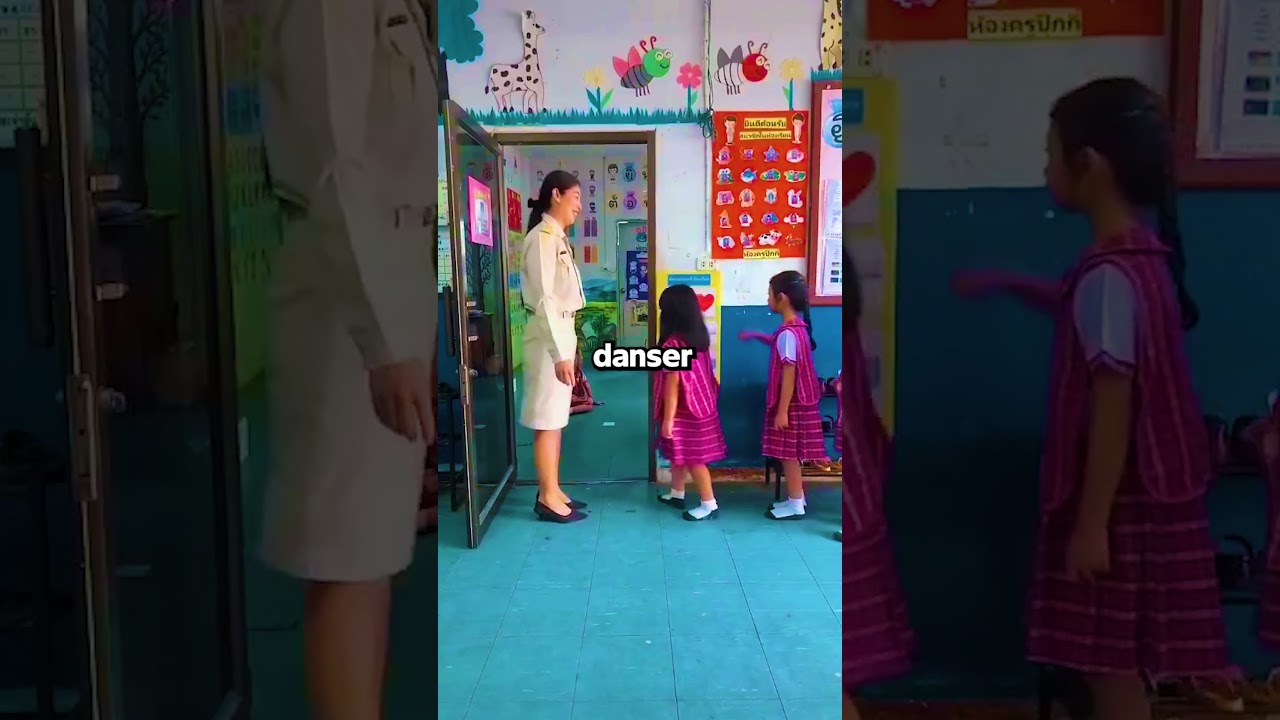 Les Enfants Sont Traités Différemment Dans Cette École